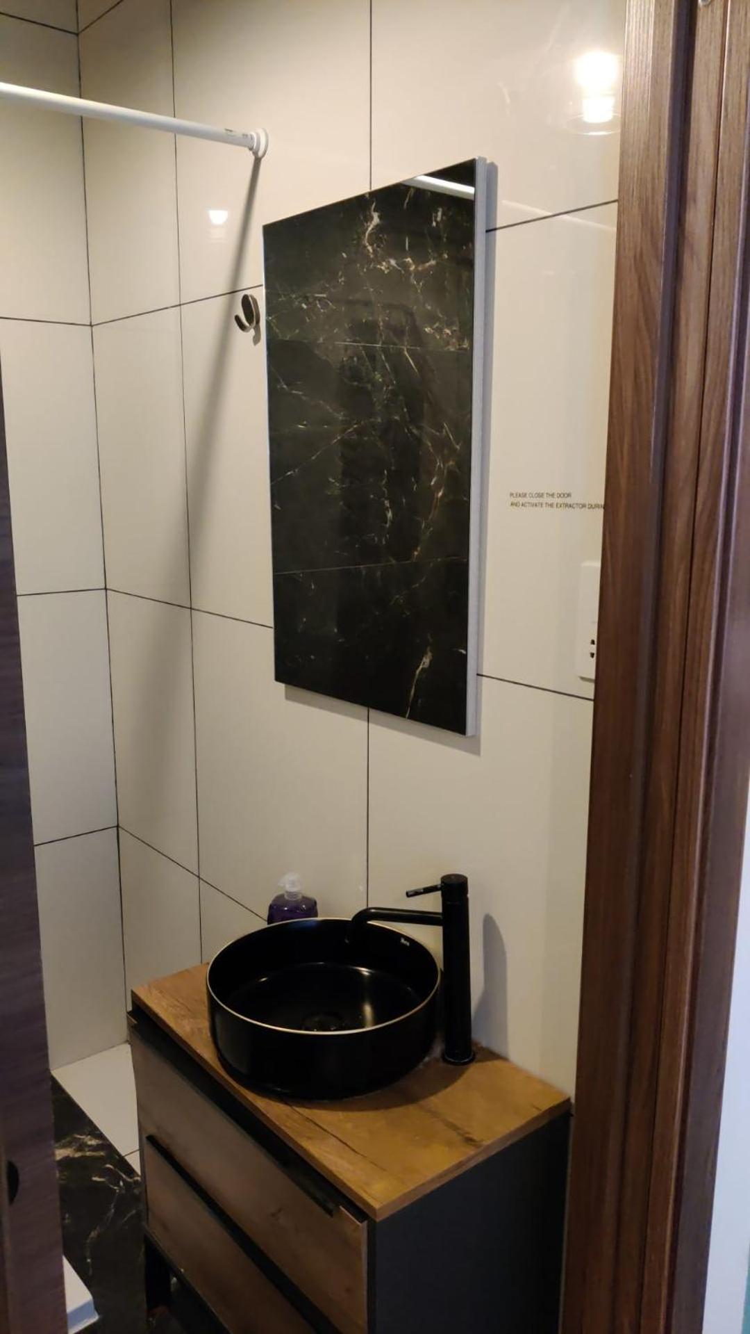 Accommodatie bij particulieren Airport Deluxe Bedroom And Private Bathroom Near Airport Self Check In And Self Check Out